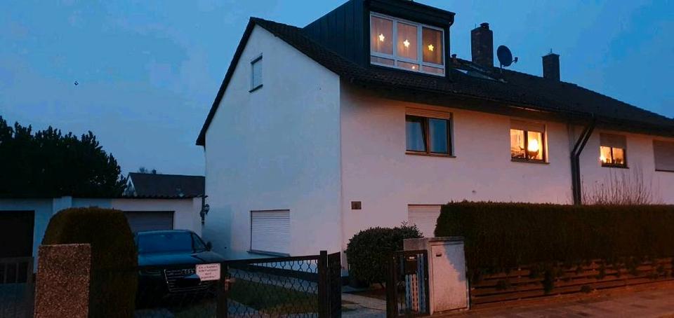 Thumbnail-Sehr schöne Doppelhaushälfte in NürnbergFalkenheim