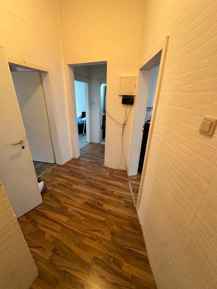 Thumbnail-Helle großzügige 4-Zimmer Wohnung in Solingen Höhscheid