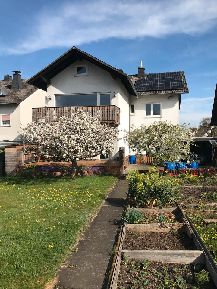Thumbnail-Zweifamilienhaus mit Garten im Musikerviertel