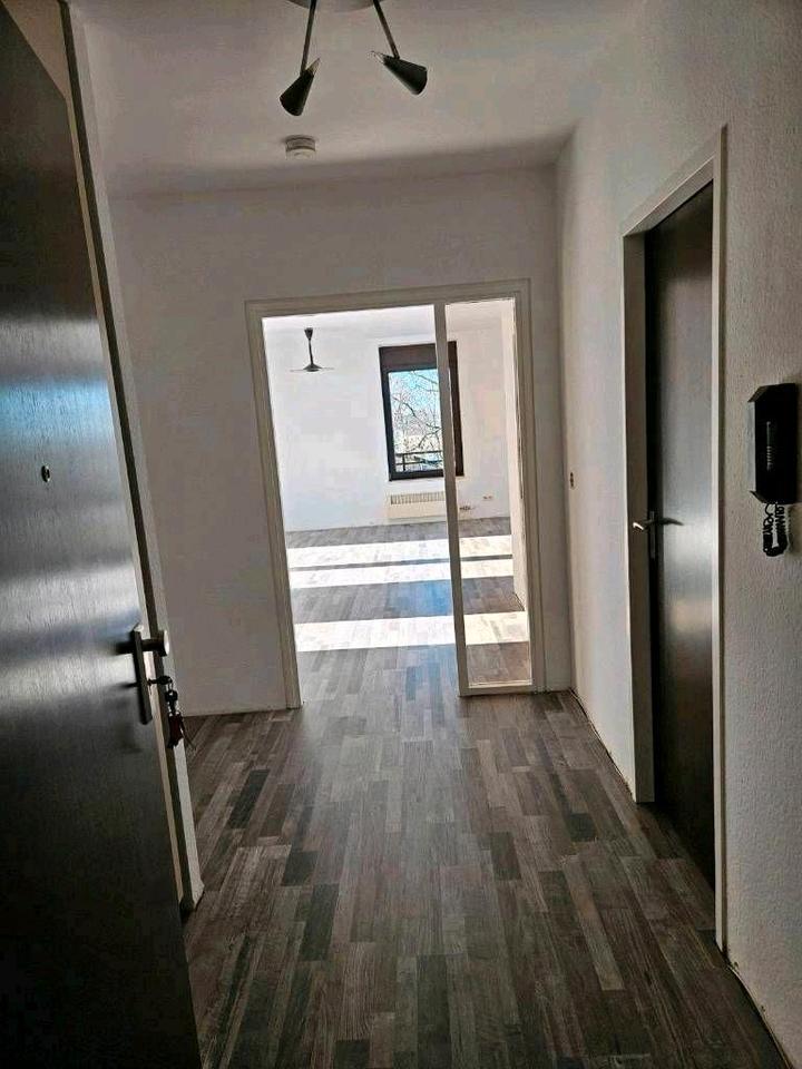 Thumbnail-Zentral gelegene Wohnung 2 Zimmer KDB und TG-Platz