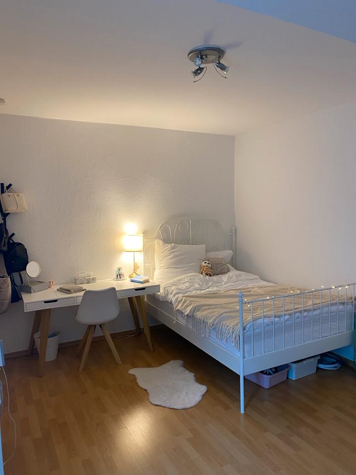 Thumbnail-Einzimmerwohnung (Studentenwohnung)