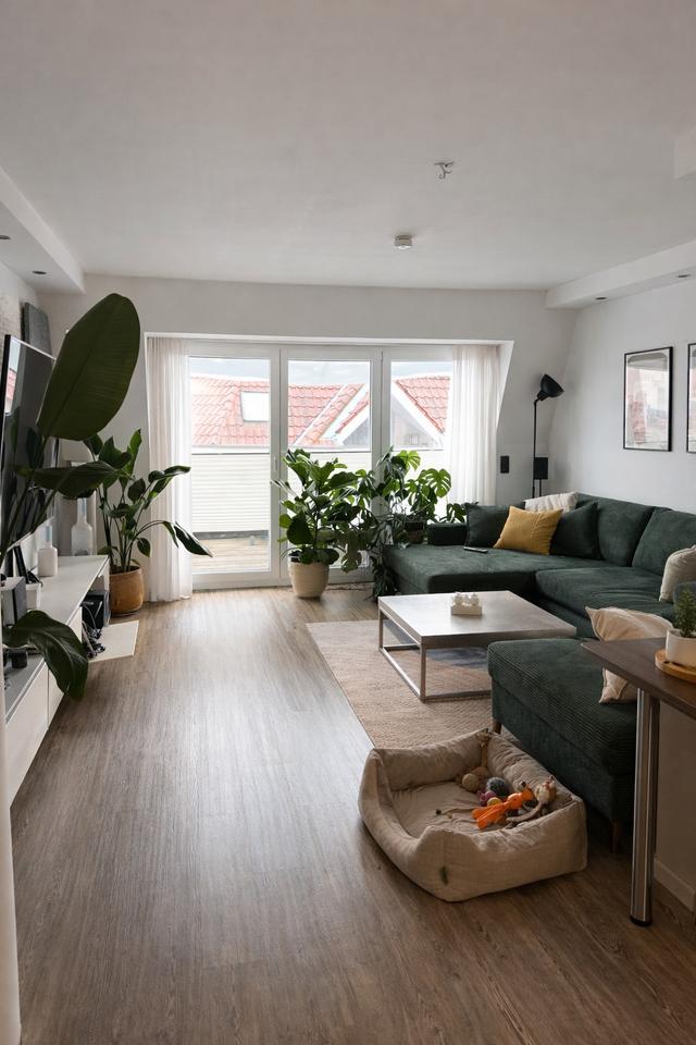 Thumbnail-2 ZKB- Wohnung mit Südbalkon und KlimaanlageInnenstadt