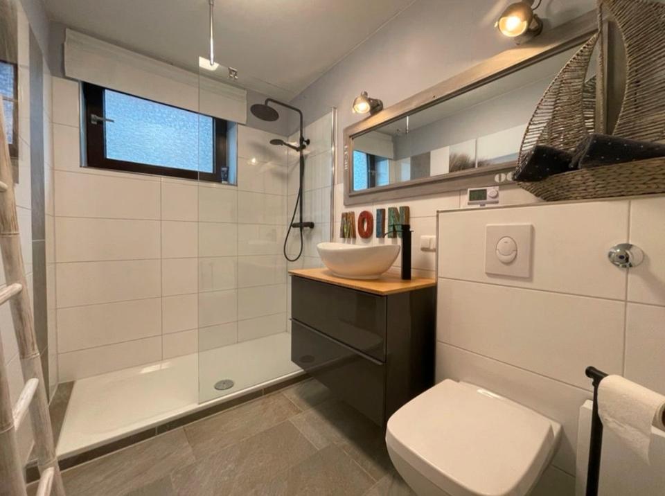 Thumbnail-Vollständig möblierte Wohnung inklusive Kfz Stellplatz in Toplage