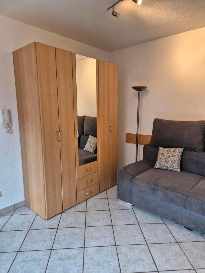 Thumbnail-1-Zimmer Wohnung teilmöbliert in Korschenbroich-Kleinenbroich