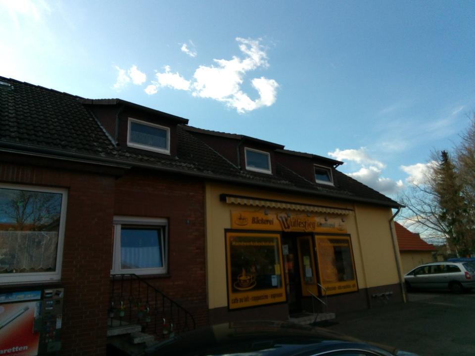 Thumbnail-Vollvermietetes Renditeobjekt, 3 Wohnungen + Gewerbe + 3 Garagen