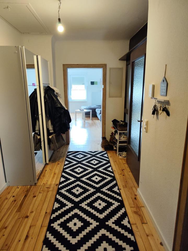 Thumbnail-Freundliche 4-Zimmer DG Wohung mit EBK in Wemmetsweiler