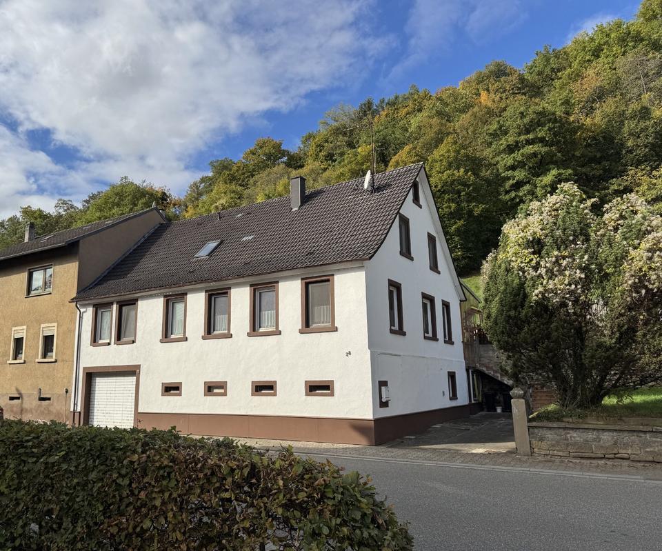 Thumbnail-Einfamilienhaus mit großem Garten, Terrasse & Garage