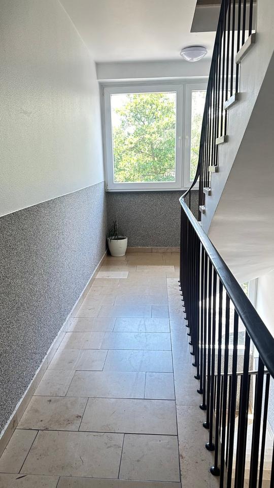 Thumbnail-Helle Sanierte 3 Zimmer Wohnung *ab sofort*