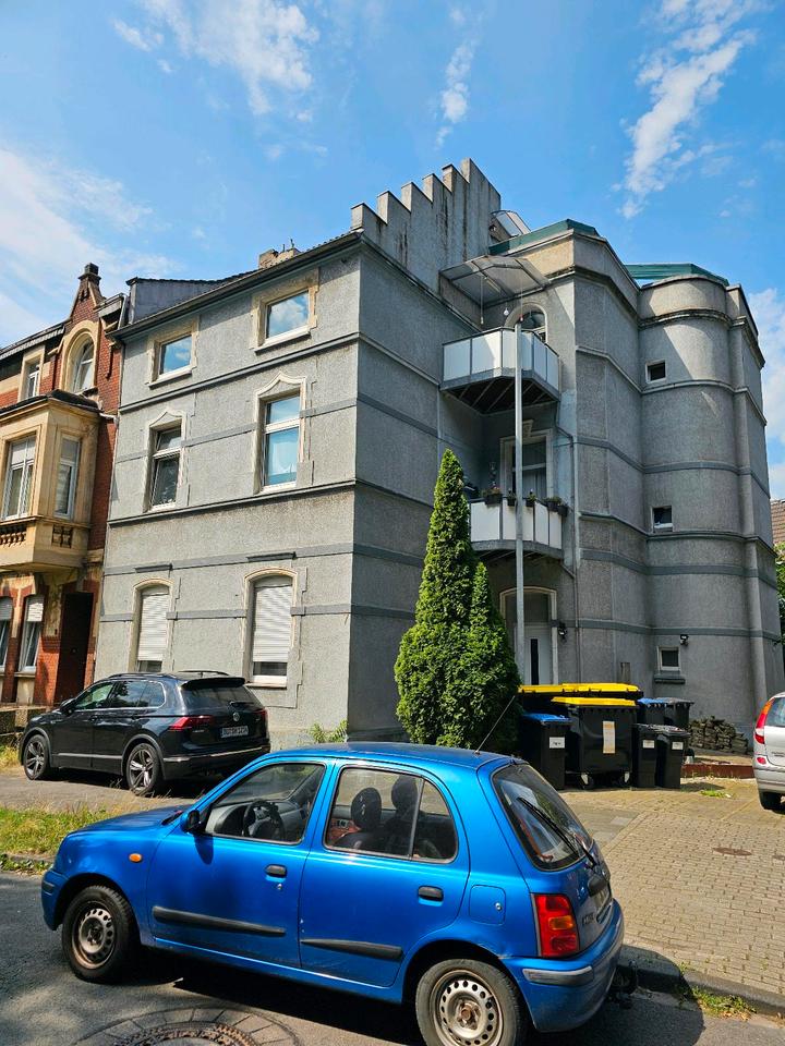 Thumbnail-von privat: Geräumige 3,5 Zimmer WHG in Hamborn