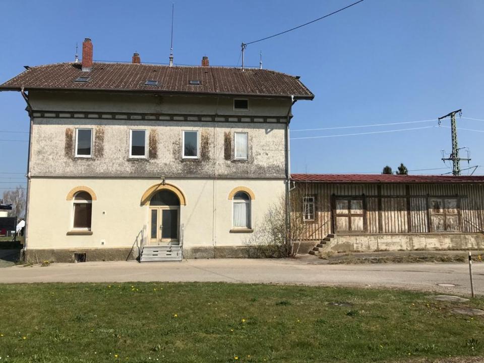 Thumbnail-Bahnhof in Tannheim mit 450 m2 Wohnfläche