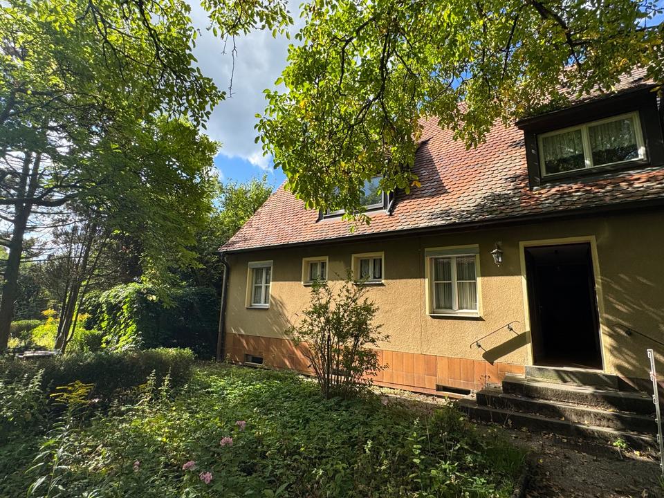 Thumbnail-Großzügiges Haus zur Miete mit Garten, EBK, Keller und Dachboden