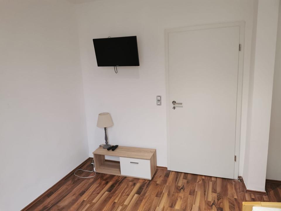 Thumbnail-Einzelnes Zimmer in einer WG Wohnung zu vermieten