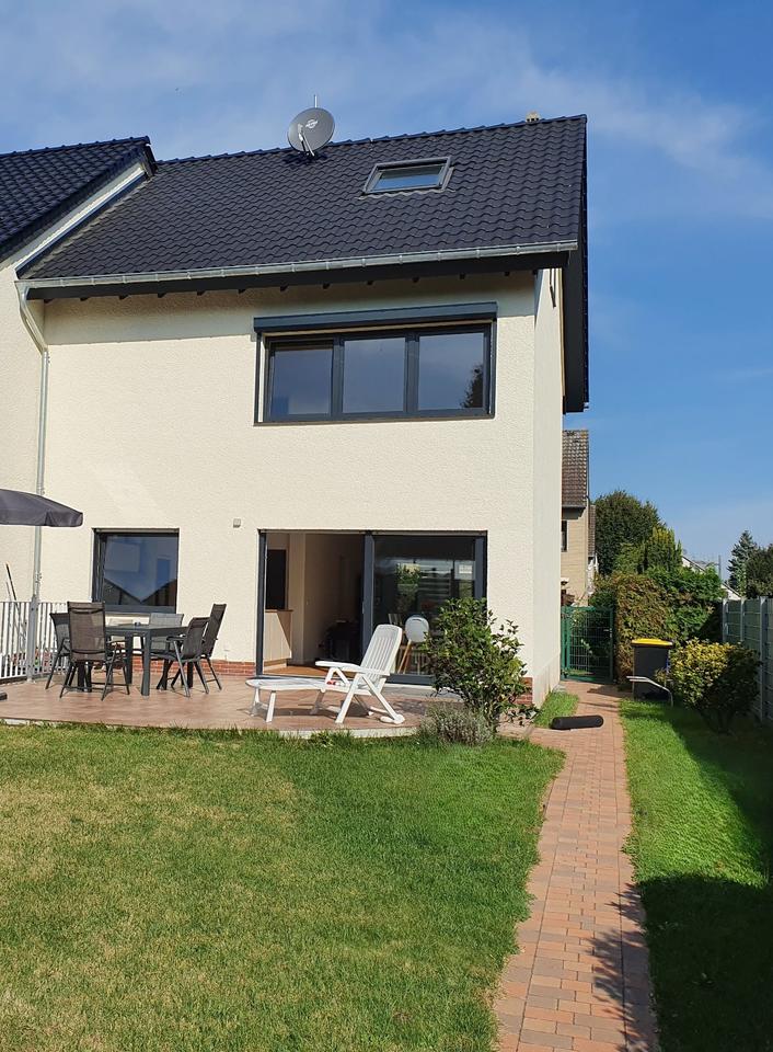 Thumbnail-Möbliertes Haus zur Miete in Pulheim bei Köln