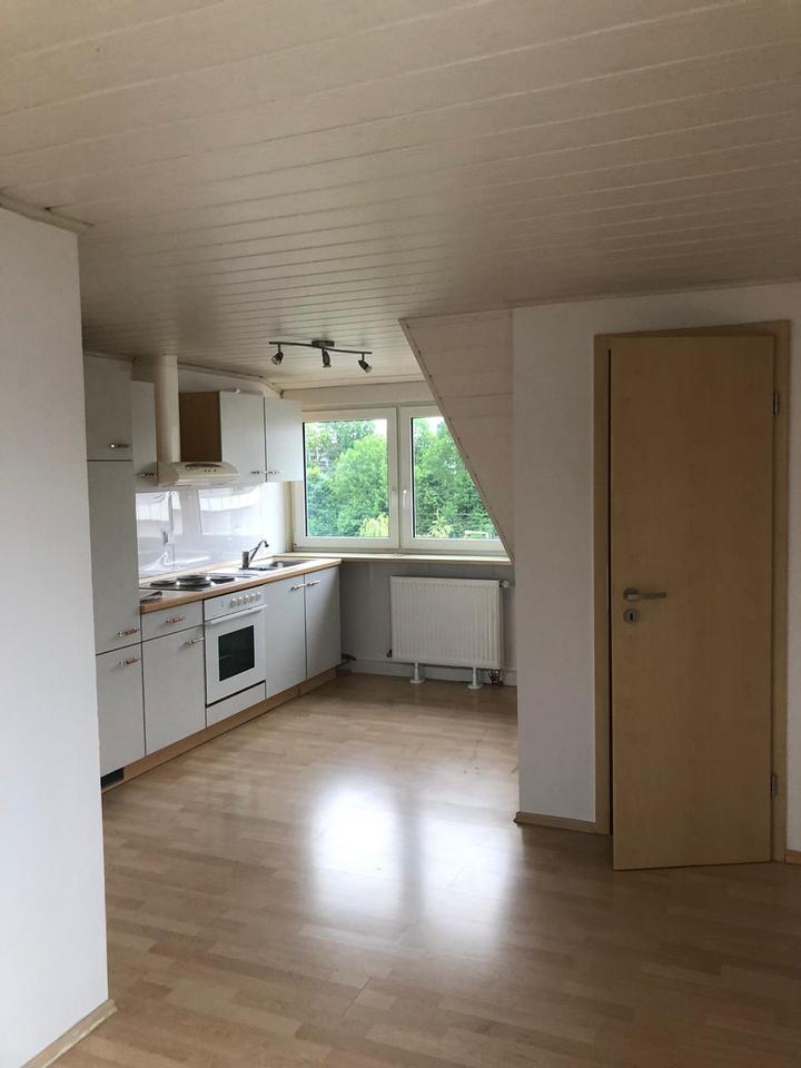 Thumbnail-Schöne, sonnige 2- Zimmer Wohnung in Nürnberg zu vermieten