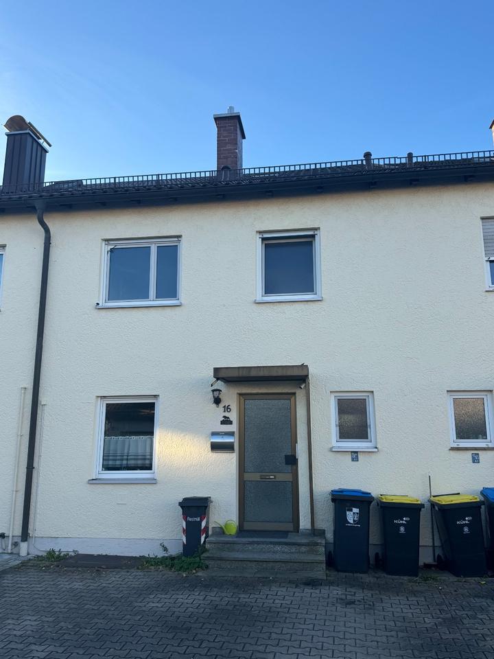 Thumbnail-Sonniges Reihenmittelhaus im Nibelungenviertel in Neusäß