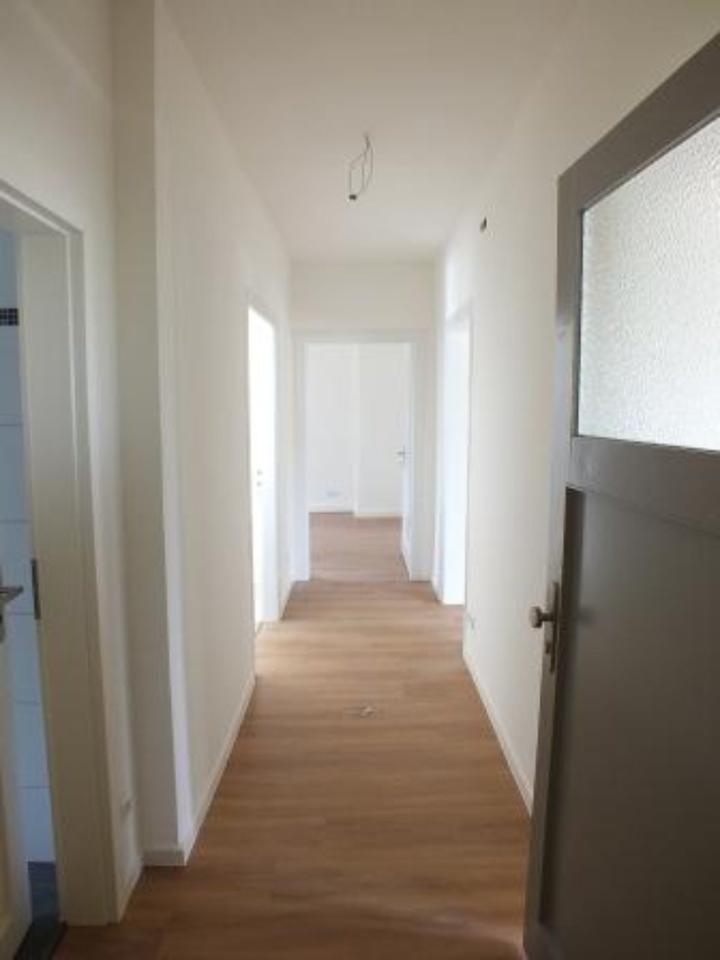 Thumbnail-Freundliche 3-Zimmer-EG-Wohnung mit Balkon in NordhausenZentrum