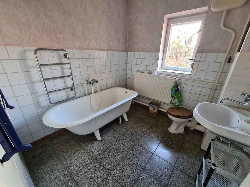 Thumbnail-gr. Wohnhaus, Mehr-Generationen-Haus