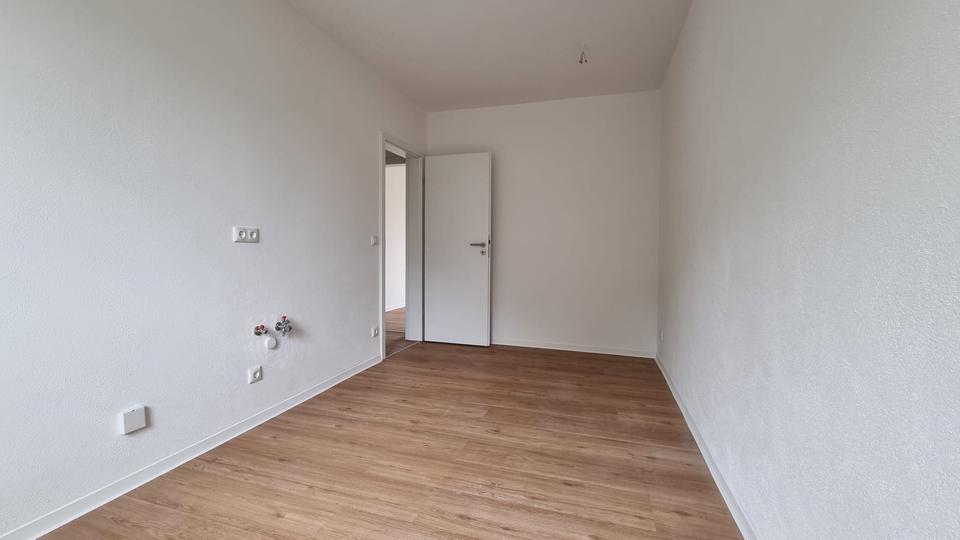 Thumbnail-Hochwertig sanierte 2-Raum-WE im EG Erstbezug!