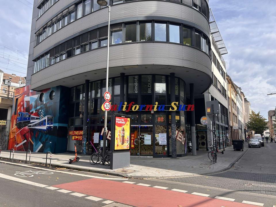 Thumbnail-Attraktive Ladenfläche am Hansaring in Köln zu vermieten