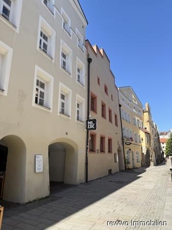 Thumbnail-Club-Barfläche in den Grüben in Burghausen – 181 m² mit großer Kapazität