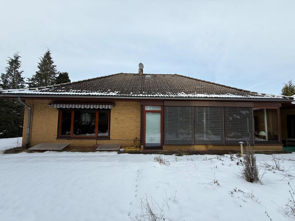 Thumbnail-Charmanter Bungalow auf 1.103 m² Grundstück mit Wintergarten