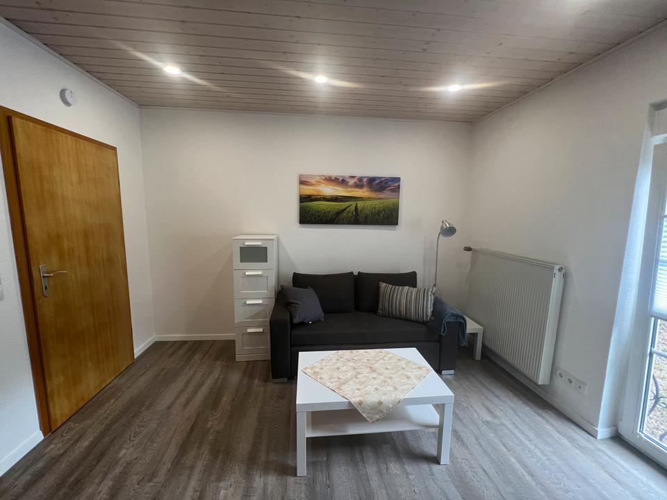 Thumbnail-Vollmöbliertes 2-Zimmer Apartment mit Tageslichtbad