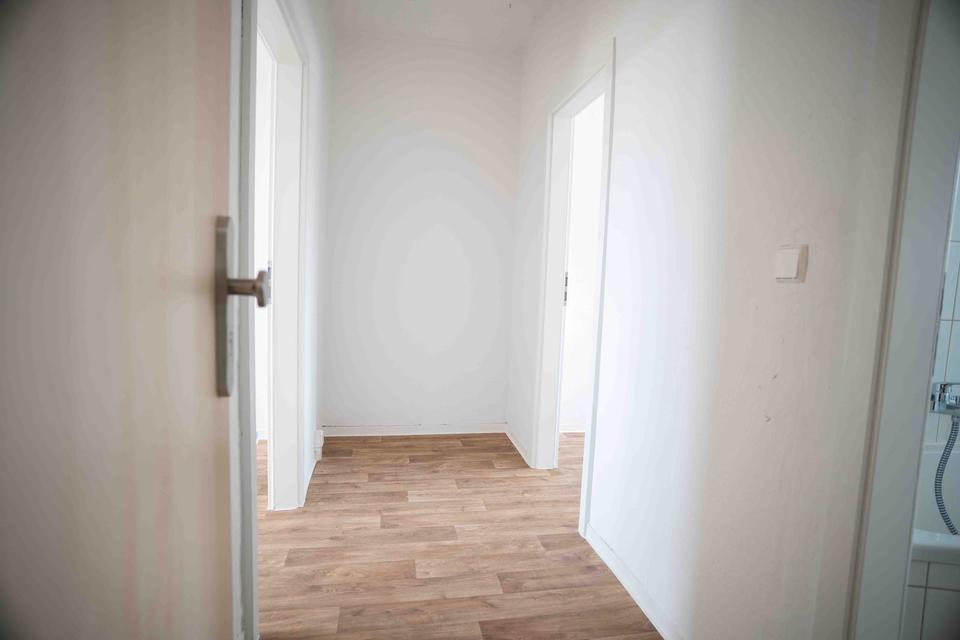 Thumbnail-Kurzfristig frei!