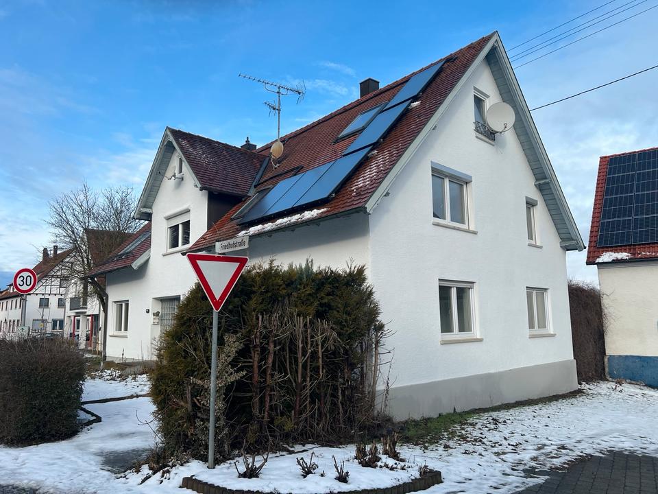 Thumbnail-Mehrfamilienhaus mit 3 Wohneinheiten – 274 m² Wohnfläche