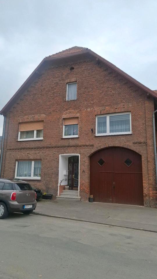 Thumbnail-Mehrfamilien Haus