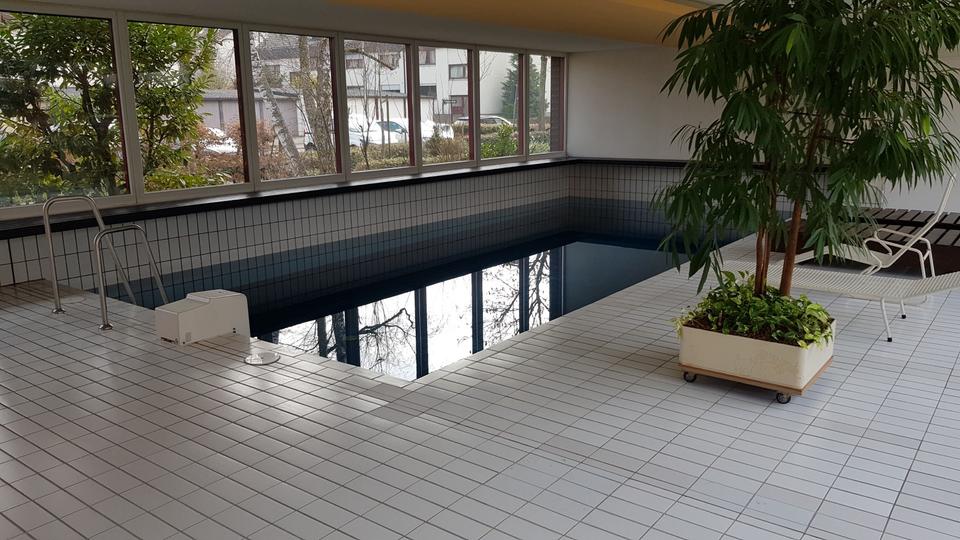 Thumbnail-4 Zimmer Mietwohnung mit Garage, Hobbyraum, Wellness