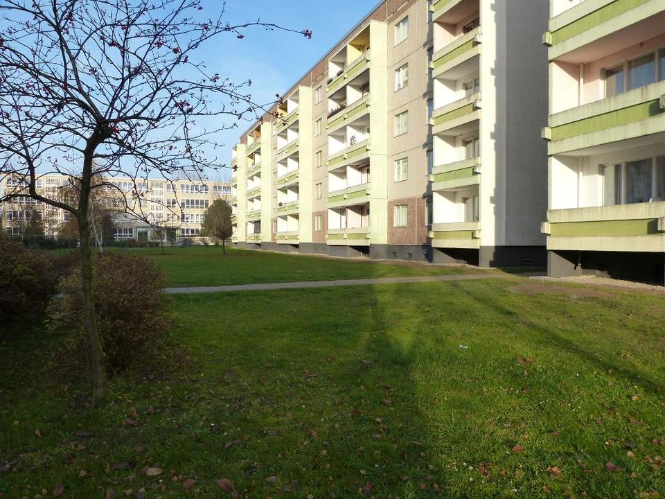 Thumbnail-41,75 m² - 2. OG - 2-Raum-Wohnung