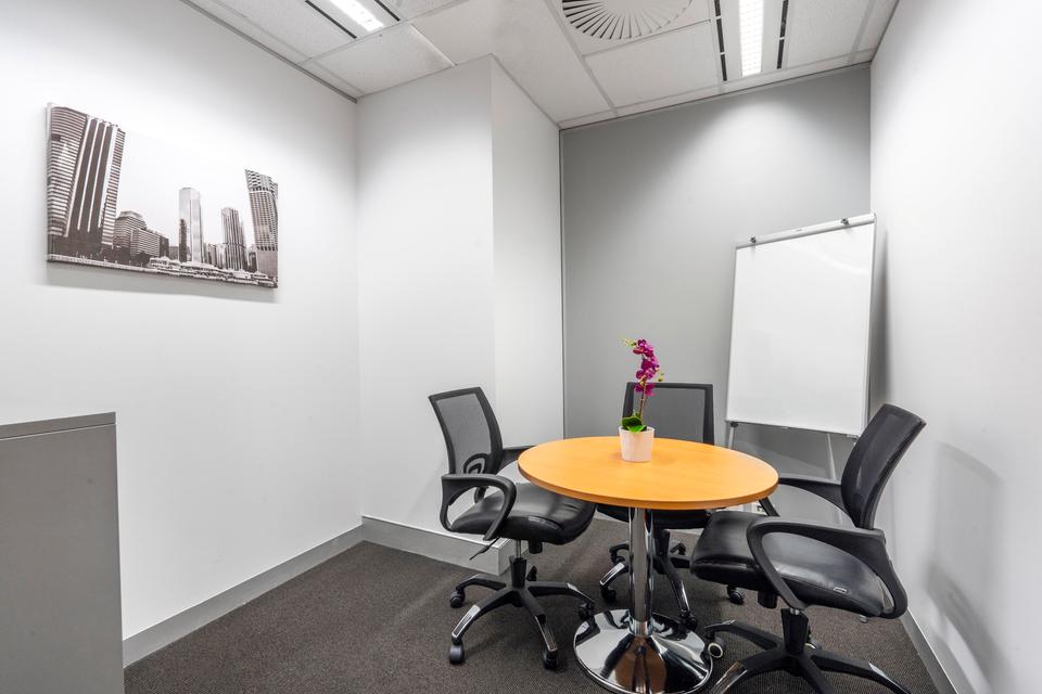 Thumbnail-Privater Büroraum für 4 Person in Regus Aircargo Businesspark