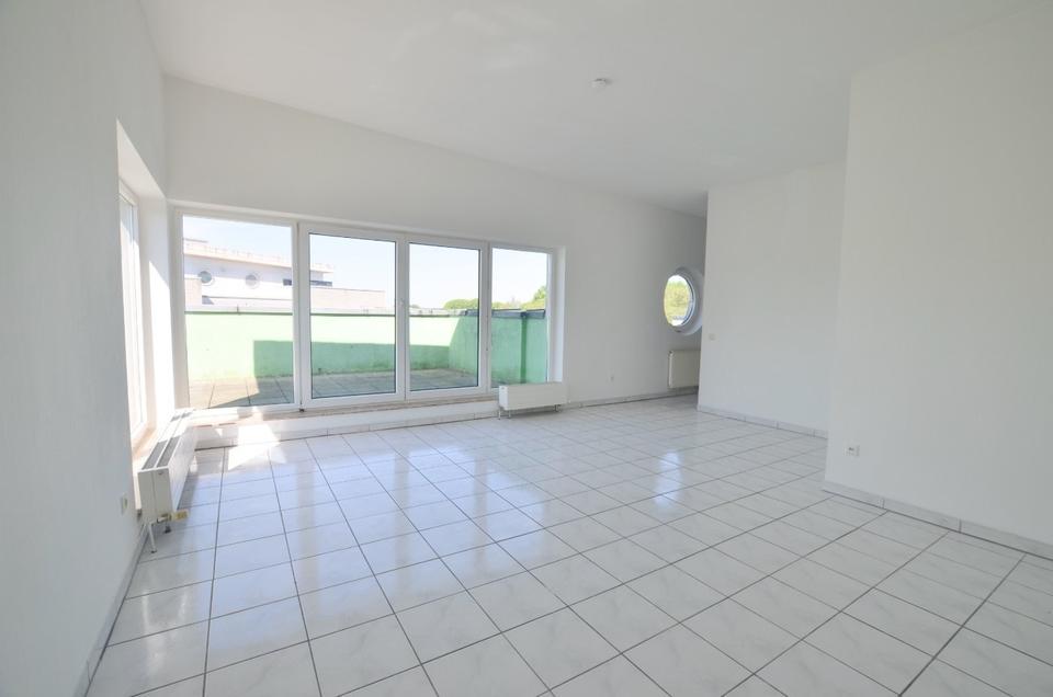 Thumbnail-Im Himmel von Marl! Moderne, frisch renovierte 2-Raum WHG mit zwei Dachterrassen im Zentrum von Marl