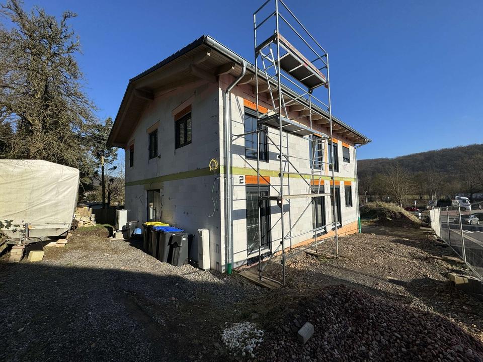 Thumbnail-Neubau mit Restarbeiten!