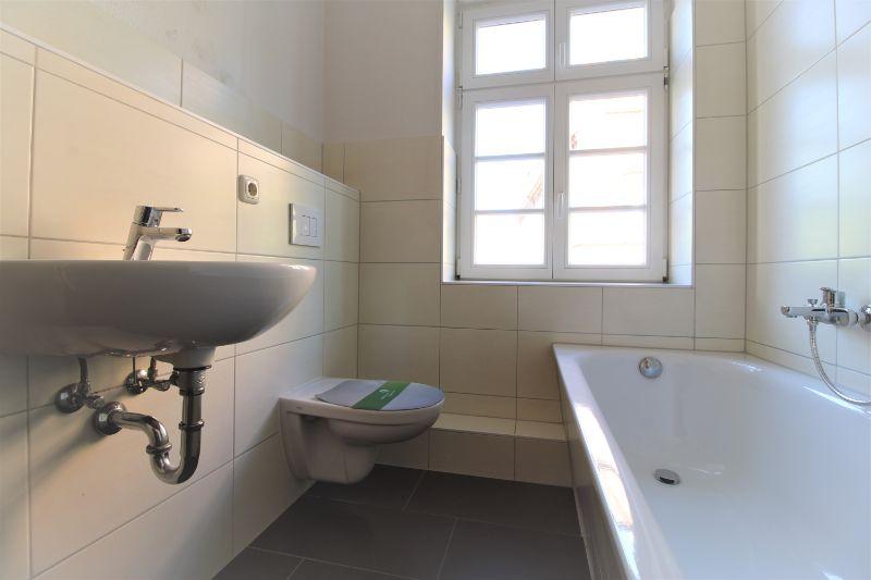 Thumbnail-2 RWE mit Tageslichtbad ab sofort frei