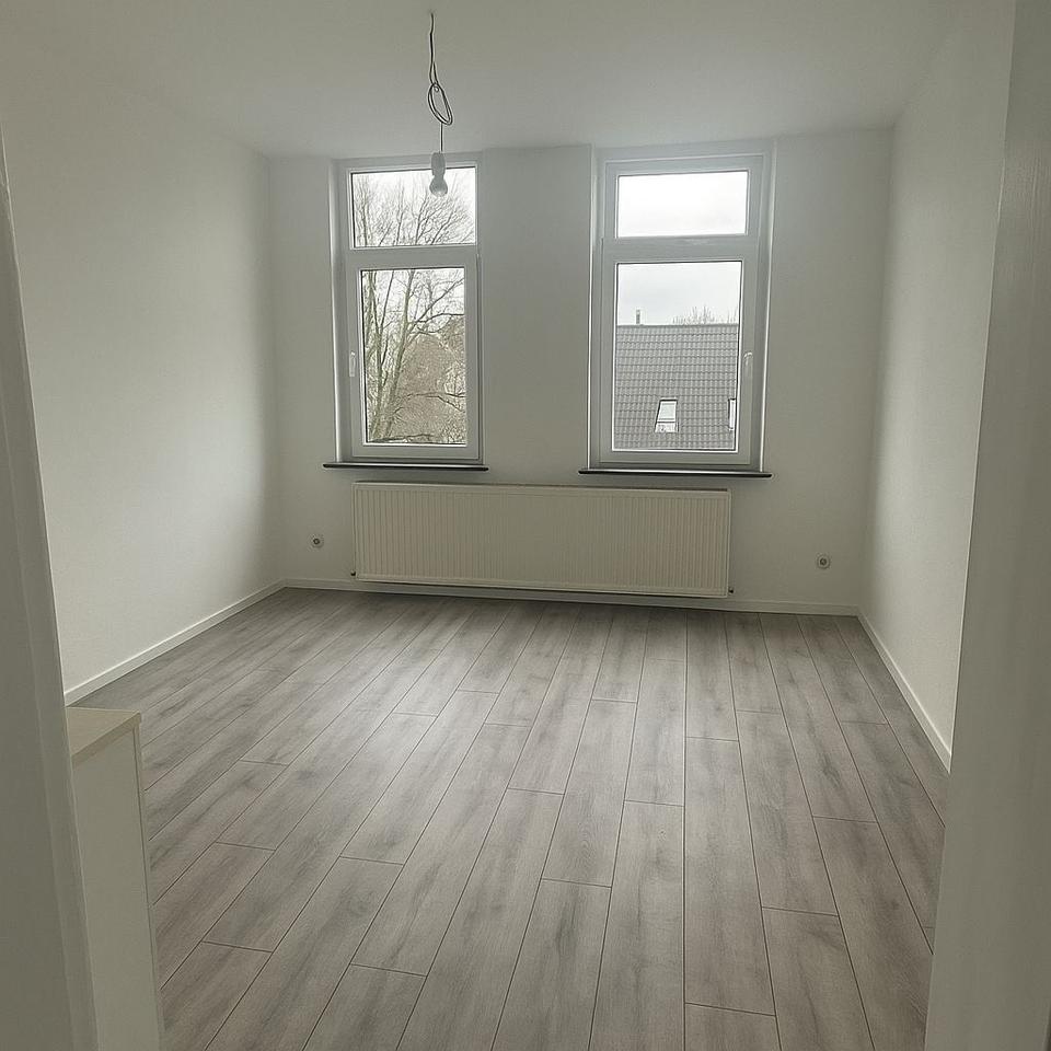 Thumbnail-3 ZKB mit Balkon ab sofort frei. Bremerhaven