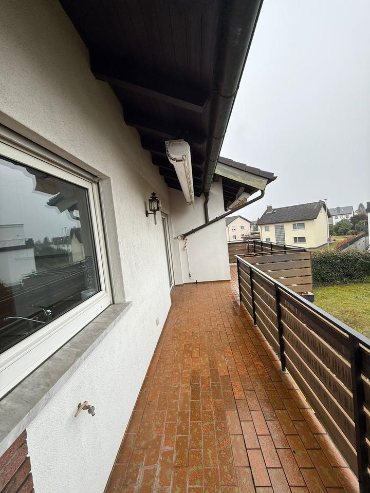 Thumbnail-4-Zimmer-Wohnung mit 112 qm, 2 Balkonen und Fußbodenheizung