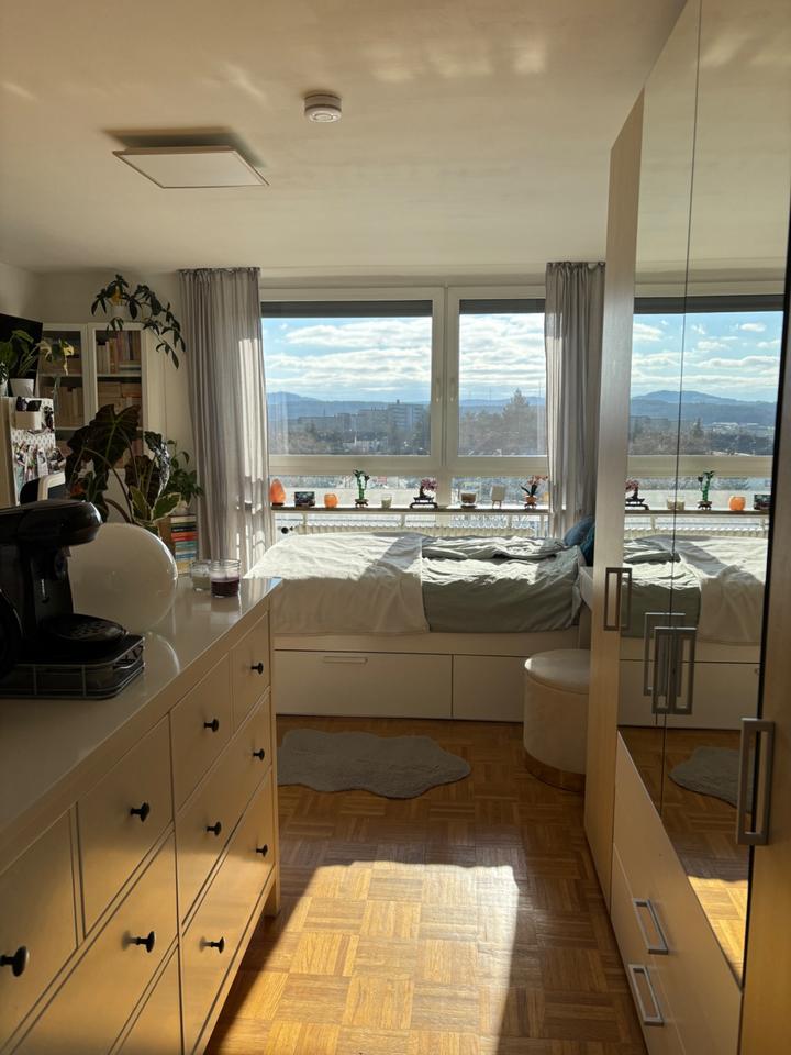 Thumbnail-Helle 1-Zimmer Wohnung mit Ausblick über Bayreuth am Roten Hügel