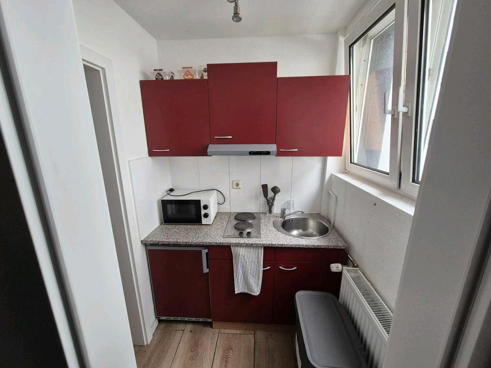 Thumbnail-Großzügige 1 bis 2 Zimmerwhg in Höchst