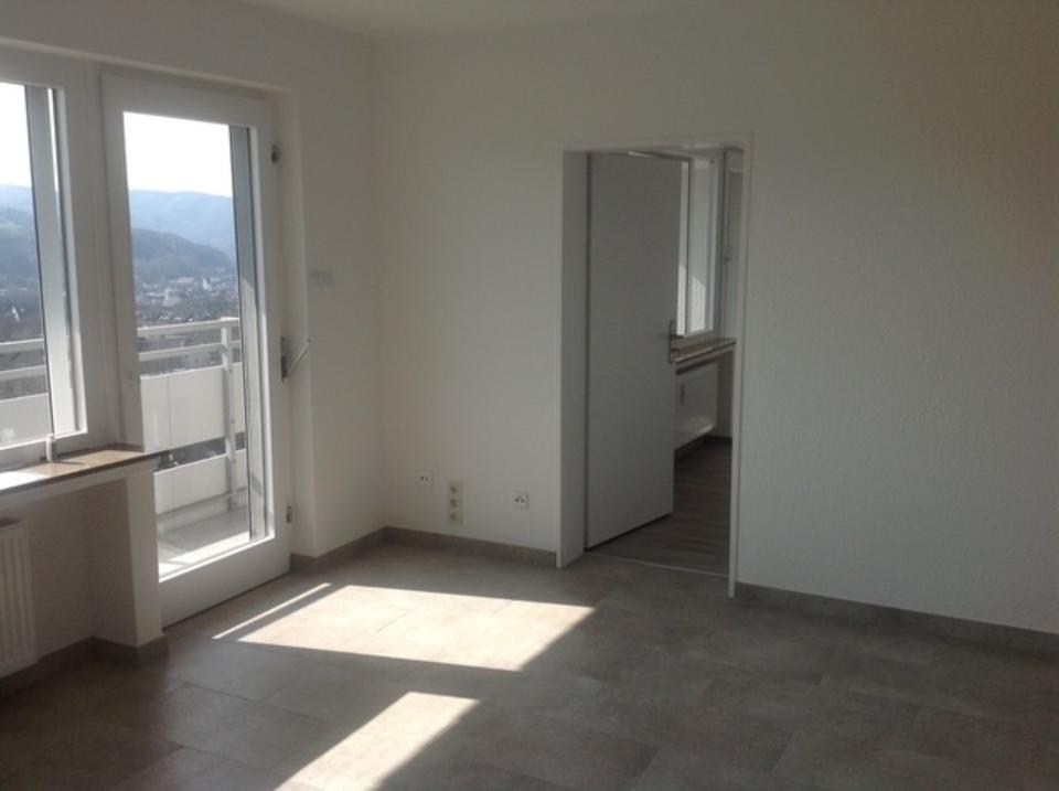 Thumbnail-Lichtdurchflutete 2-Zimmer-Wohnung mit Weitblick