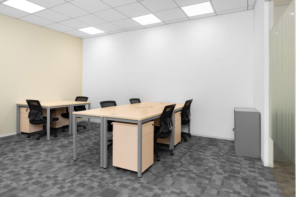 Thumbnail-Privater Büroraum für 5 Person in Regus Aircargo Businesspark