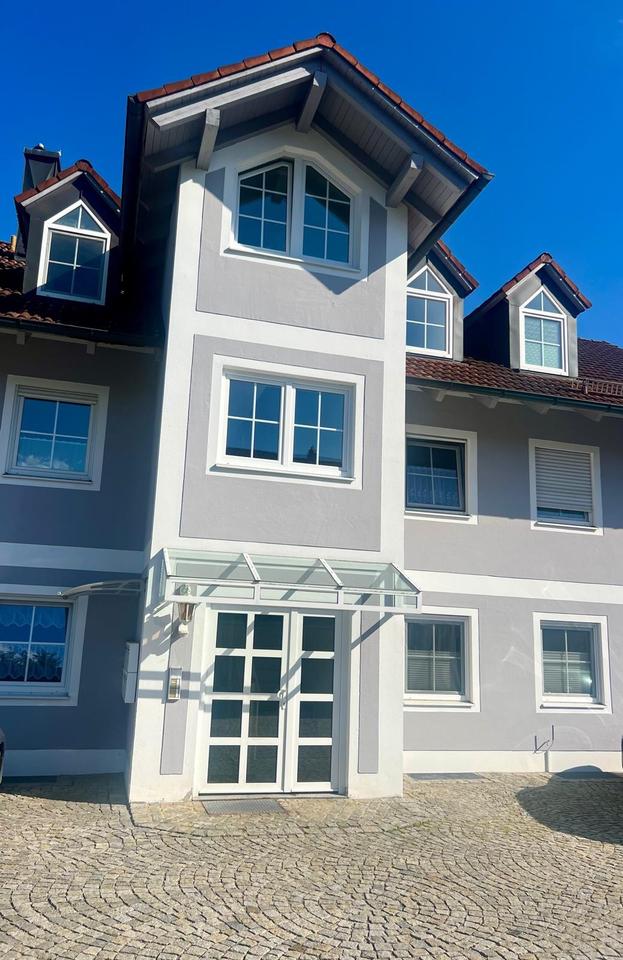 Thumbnail-NEUES ZUHAUSE FÜR ZWEI IN RUHSTORF - 3-Zimmer EG-Wohnung Ruhstorf