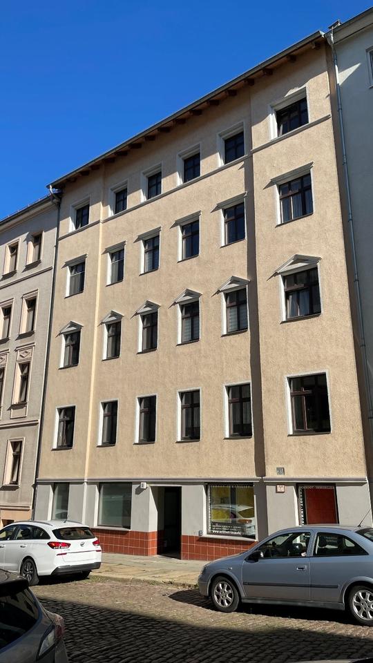 Thumbnail-Gemütliche 1-Raum- Dachgeschosswohnung mit Balkon und Einbauküche am Stadtgottesacker (Anh0315)