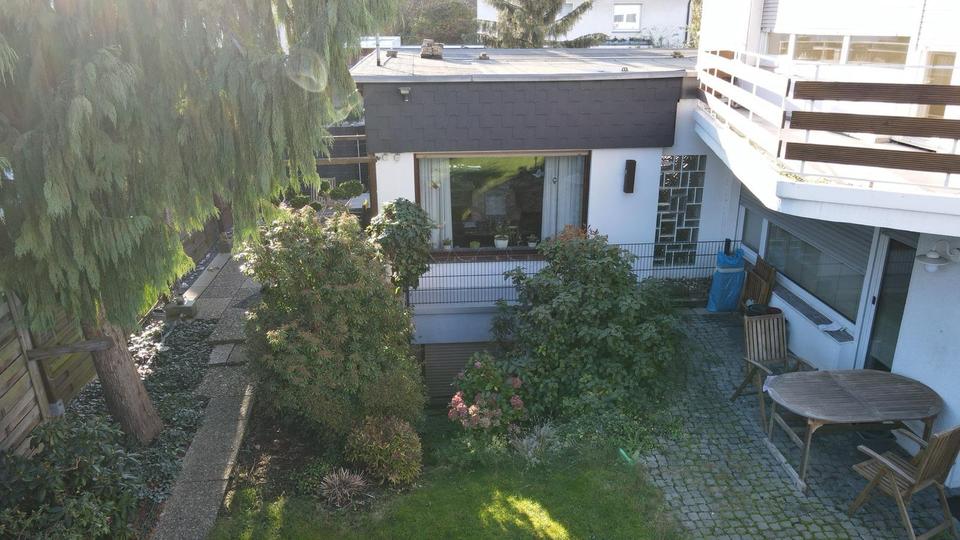 Thumbnail-Wohnung mit Hauscharakter:106 m² Bungalow-Einheit + 400 m² Garten