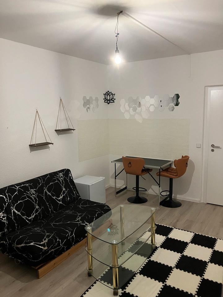 Thumbnail-Zwischenmiete: 1 Zimmer, ab sofort, für zwei Monate