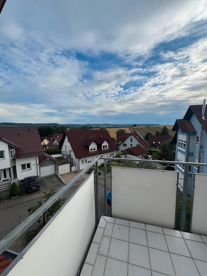 Thumbnail-4,5-Zimmer-Maisonettewohnung mit Balkon, Garage & Stellplatz
