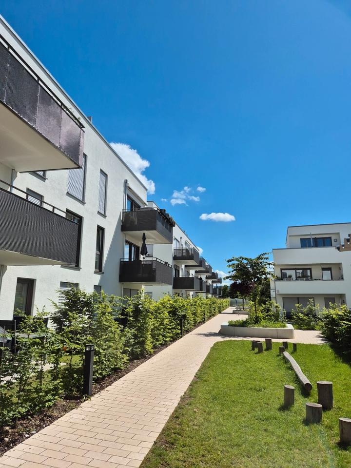Thumbnail-Neuwertige 4-Zimmer-Wohnung Esslingen 2022 - teilmöblierte WHG