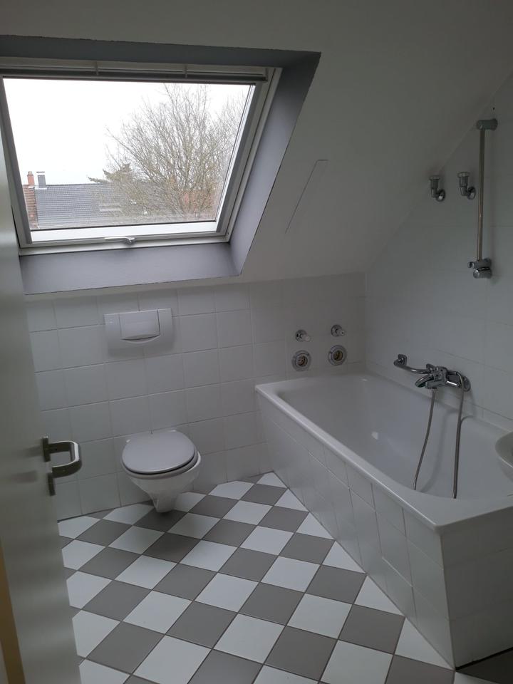 Thumbnail-Neunkirchen: schöne 1-2-ZKB mit tollem Balkon direkt am Wagwiesental