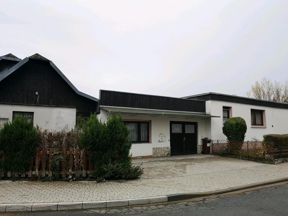 Thumbnail-Handwerkerobjekt - Zweifamilienhaus - Keller - Pool - Werkstatt