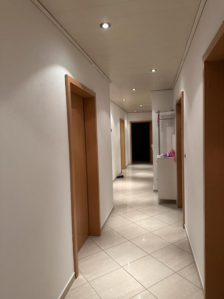 Thumbnail-5 Zimmer Wohnung